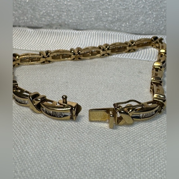 14KT Yellow Gold X Pattern Diamond Tennis Bracelet - Picture 6 of 8